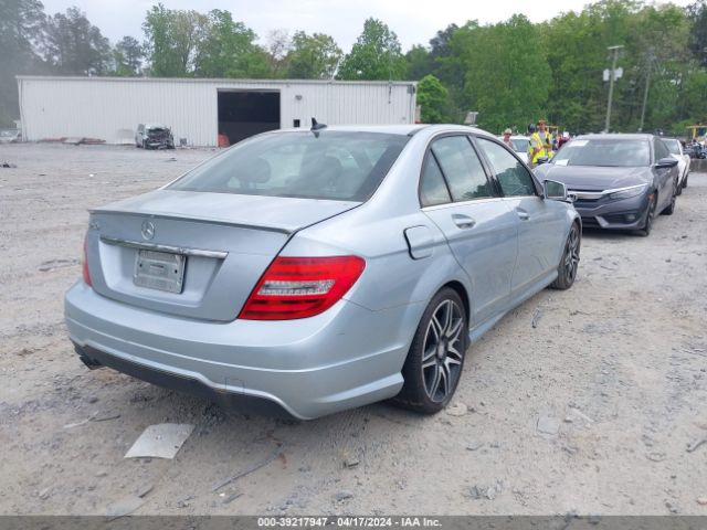 Photo 3 VIN: WDDGF4HB2EA964262 - MERCEDES-BENZ C 250 