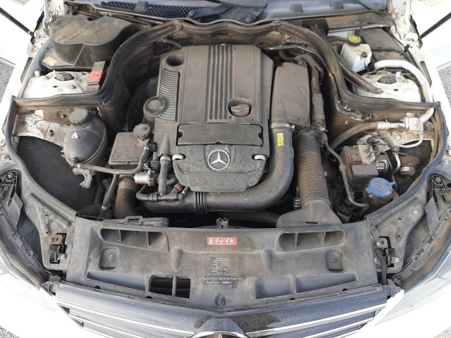 Photo 6 VIN: WDDGF4HB2EA966643 - MERCEDES-BENZ C-CLASS 