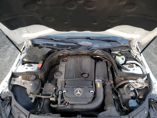 Photo 5 VIN: WDDGF4HB2EG216768 - MERCEDES-BENZ C 250 