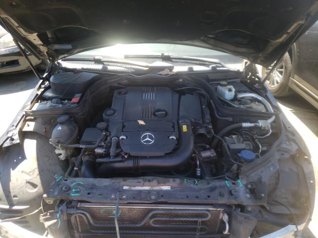 Photo 6 VIN: WDDGF4HB2EG244957 - MERCEDES-BENZ C 250 