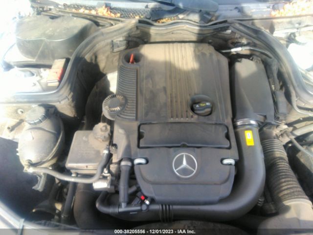 Photo 9 VIN: WDDGF4HB2ER316132 - MERCEDES-BENZ C-CLASS 