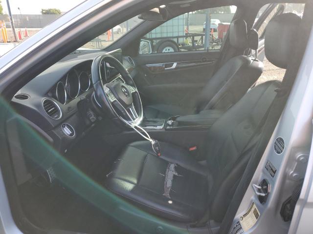 Photo 6 VIN: WDDGF4HB3CA621778 - MERCEDES-BENZ C-CLASS 