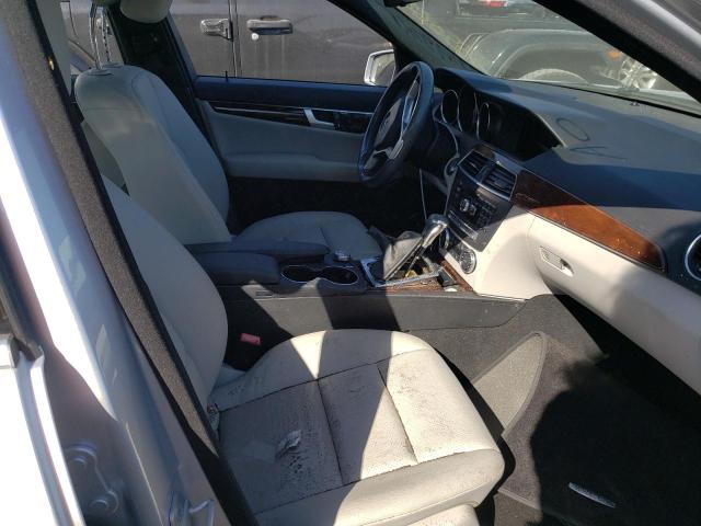 Photo 4 VIN: WDDGF4HB3CR203481 - MERCEDES-BENZ C 250 