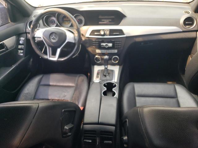 Photo 7 VIN: WDDGF4HB3CR207837 - MERCEDES-BENZ C CLASS 