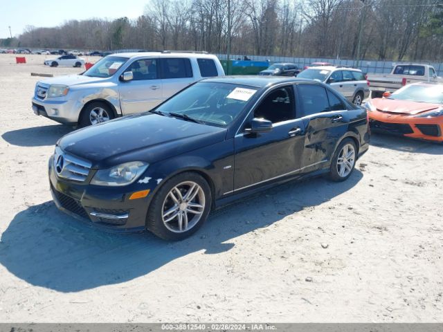 Photo 1 VIN: WDDGF4HB3CR212472 - MERCEDES-BENZ C 250 