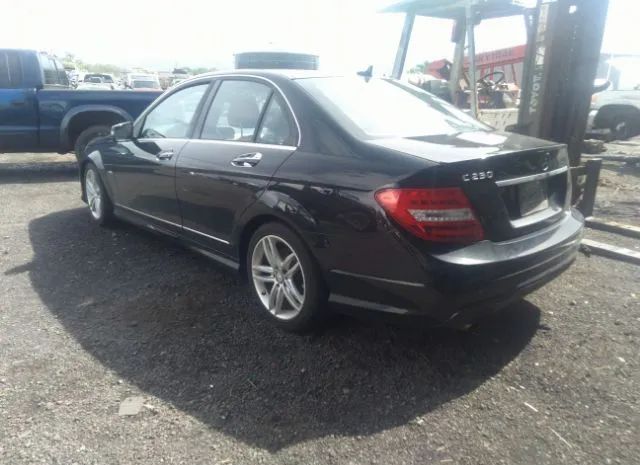 Photo 2 VIN: WDDGF4HB3CR214271 - MERCEDES-BENZ C-CLASS 