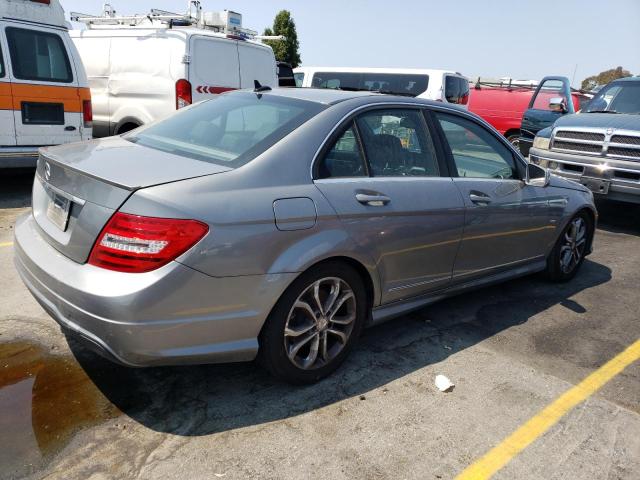 Photo 2 VIN: WDDGF4HB3CR221821 - MERCEDES-BENZ C 250 