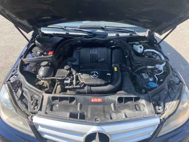 Photo 7 VIN: WDDGF4HB3CR224850 - MERCEDES-BENZ C 250 