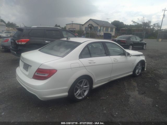 Photo 3 VIN: WDDGF4HB3CR226937 - MERCEDES-BENZ C-CLASS 