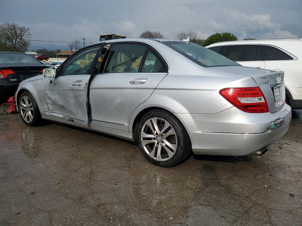 Photo 1 VIN: WDDGF4HB3DA857090 - MERCEDES-BENZ C-KLASSE 