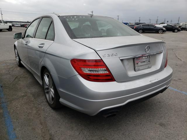 Photo 2 VIN: WDDGF4HB3DA863178 - MERCEDES-BENZ C 250 