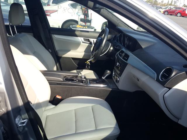 Photo 4 VIN: WDDGF4HB3DA865089 - MERCEDES-BENZ C 250 