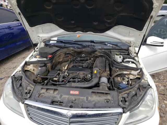 Photo 6 VIN: WDDGF4HB3DA871362 - MERCEDES-BENZ C 250 