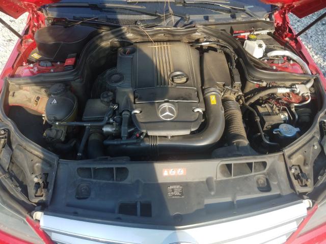 Photo 6 VIN: WDDGF4HB3DA872513 - MERCEDES-BENZ C 250 