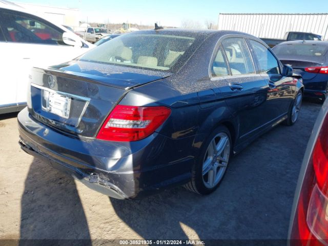 Photo 3 VIN: WDDGF4HB3DG094047 - MERCEDES-BENZ C 250 