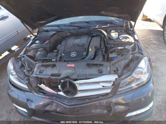 Photo 9 VIN: WDDGF4HB3DG094047 - MERCEDES-BENZ C 250 