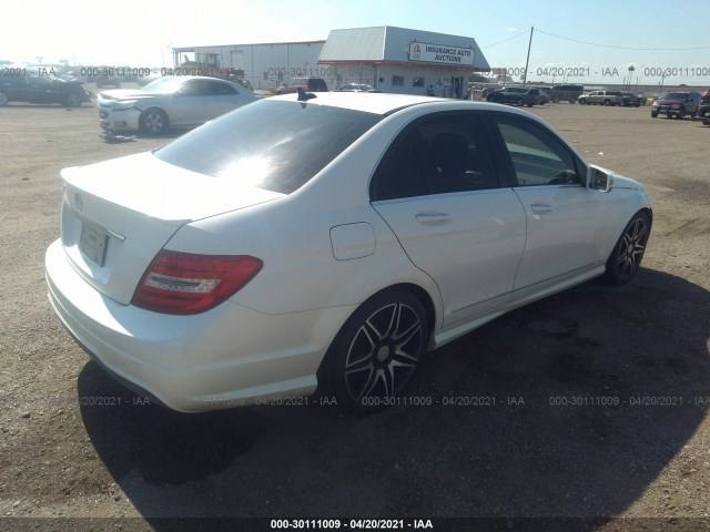 Photo 3 VIN: WDDGF4HB3DR251130 - MERCEDES-BENZ C-CLASS 