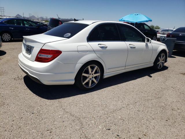 Photo 2 VIN: WDDGF4HB3DR258871 - MERCEDES-BENZ C 250 