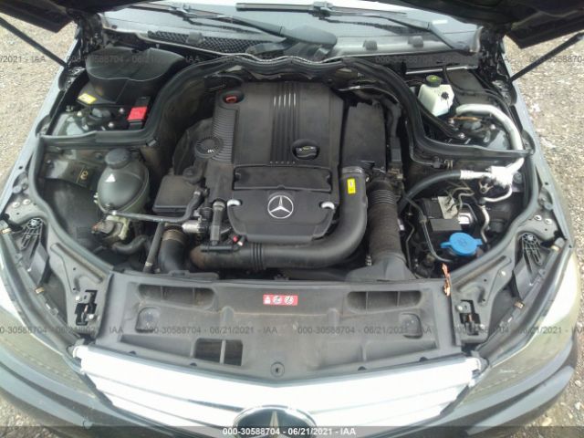 Photo 9 VIN: WDDGF4HB3DR259566 - MERCEDES-BENZ C-CLASS 