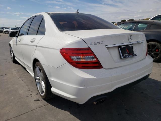 Photo 2 VIN: WDDGF4HB3DR276139 - MERCEDES-BENZ C 250 