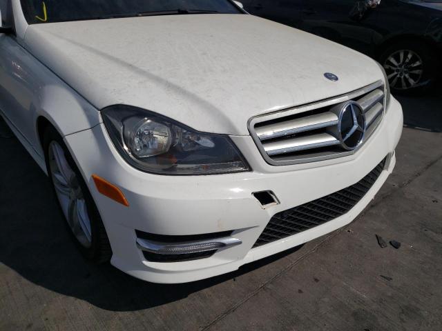 Photo 8 VIN: WDDGF4HB3DR276139 - MERCEDES-BENZ C 250 