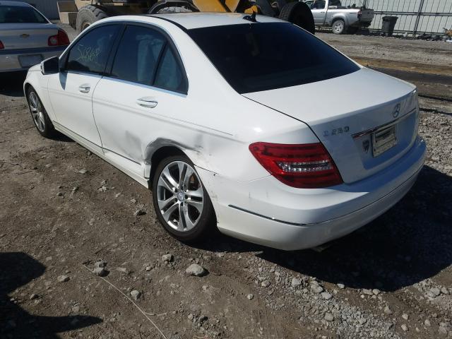 Photo 2 VIN: WDDGF4HB3DR277615 - MERCEDES-BENZ C 250 