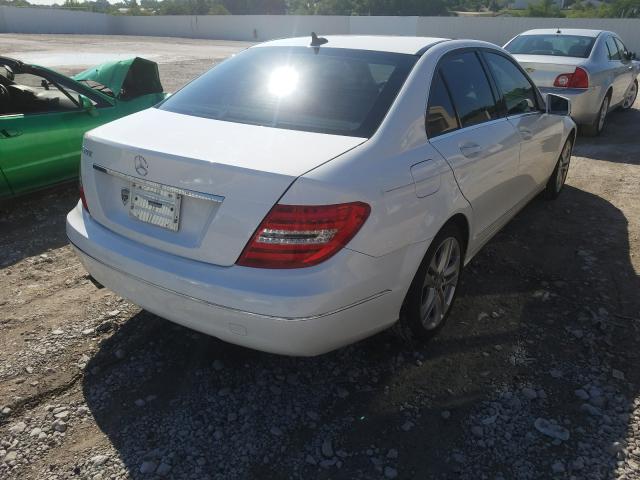 Photo 3 VIN: WDDGF4HB3DR277615 - MERCEDES-BENZ C 250 