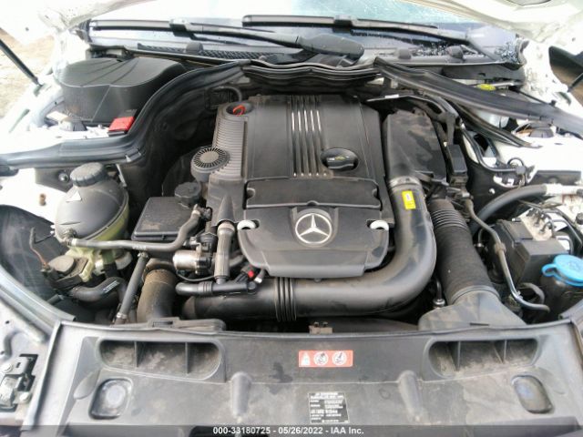 Photo 9 VIN: WDDGF4HB3DR294074 - MERCEDES-BENZ C-CLASS 