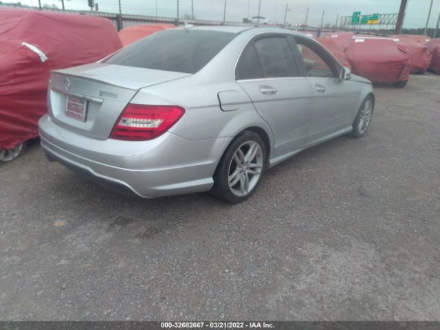 Photo 3 VIN: WDDGF4HB3EA946966 - MERCEDES-BENZ C-CLASS 