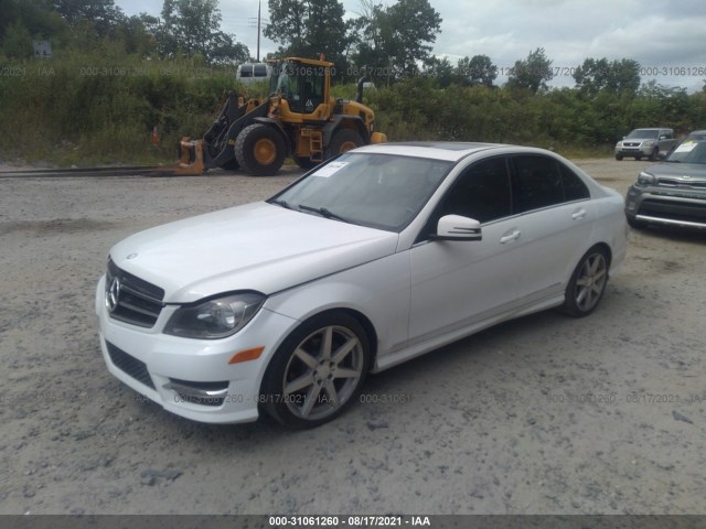 Photo 1 VIN: WDDGF4HB3EA956011 - MERCEDES-BENZ C-CLASS 