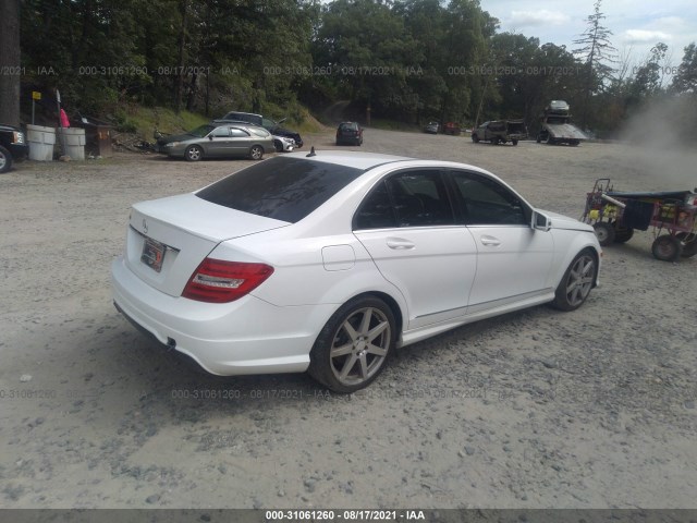 Photo 3 VIN: WDDGF4HB3EA956011 - MERCEDES-BENZ C-CLASS 