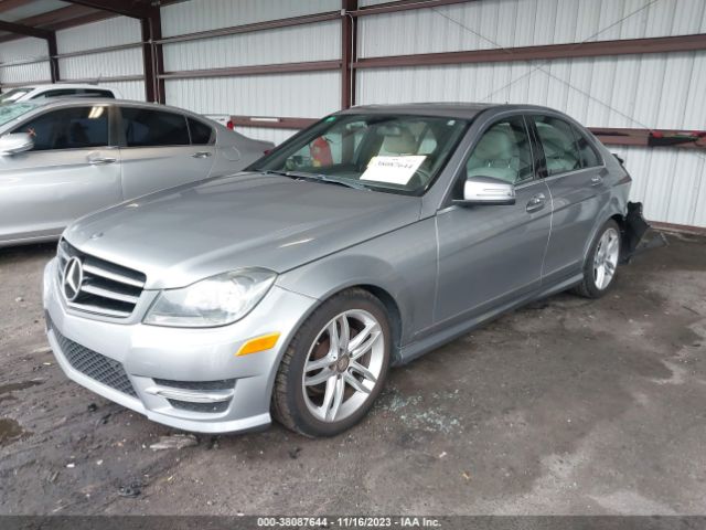 Photo 1 VIN: WDDGF4HB3EA958261 - MERCEDES-BENZ C 250 