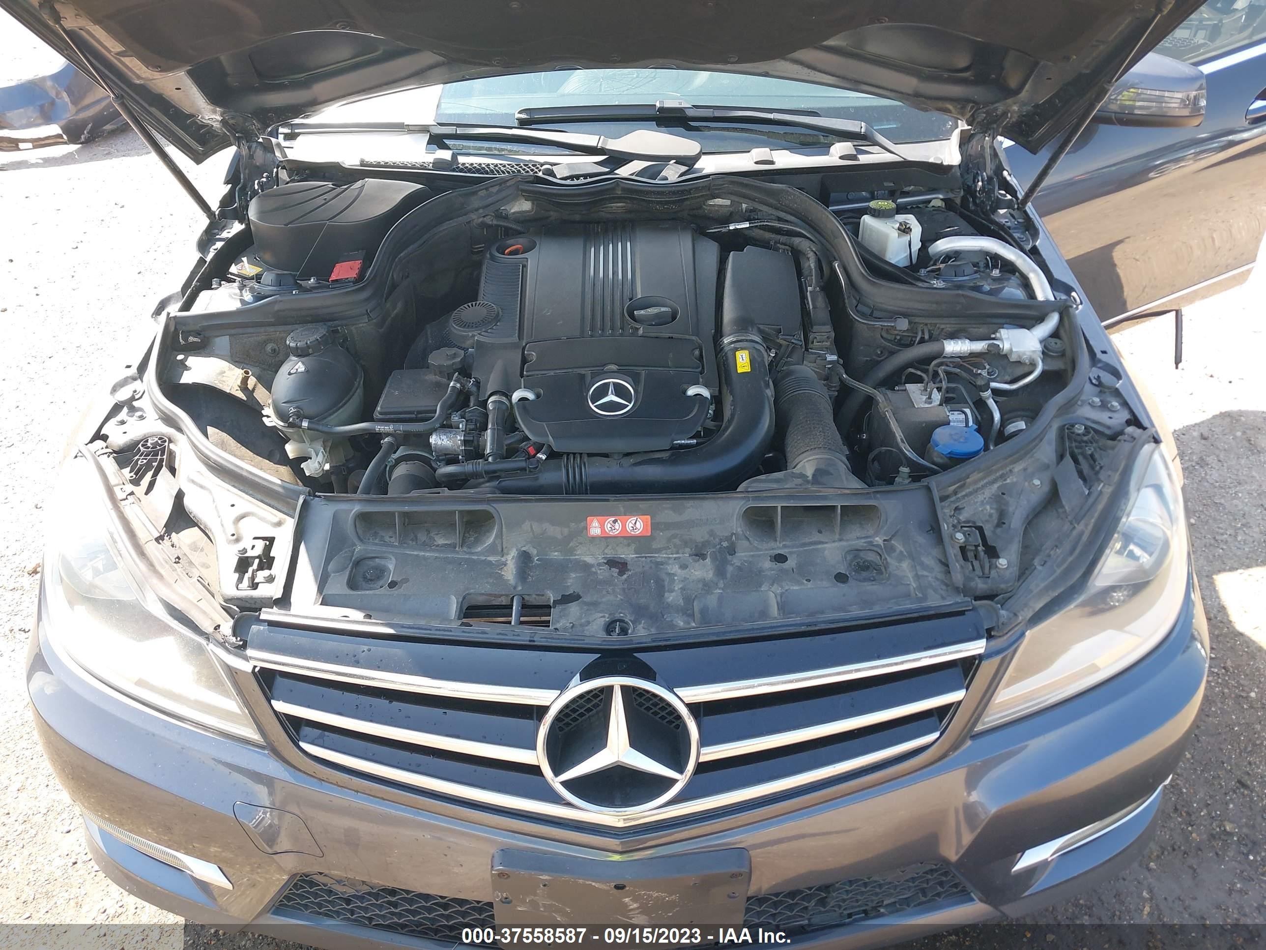 Photo 9 VIN: WDDGF4HB3EA958289 - MERCEDES-BENZ C-KLASSE 