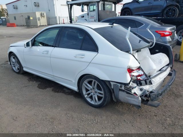 Photo 2 VIN: WDDGF4HB3EA966022 - MERCEDES-BENZ C 250 