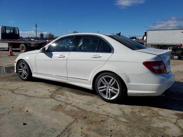 Photo 1 VIN: WDDGF4HB3EG211871 - MERCEDES-BENZ C-CLASS 