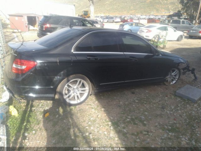 Photo 3 VIN: WDDGF4HB3EG242764 - MERCEDES-BENZ C-CLASS 