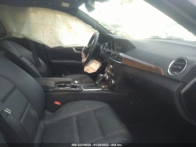 Photo 4 VIN: WDDGF4HB3EG242764 - MERCEDES-BENZ C-CLASS 