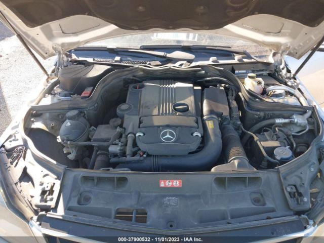 Photo 9 VIN: WDDGF4HB3EG252923 - MERCEDES-BENZ C-CLASS 