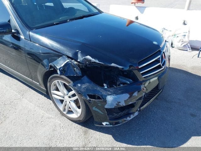 Photo 5 VIN: WDDGF4HB3ER305558 - MERCEDES-BENZ C 250 