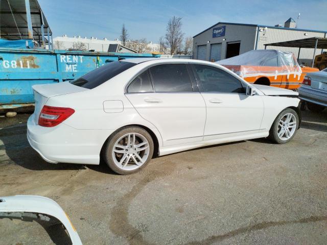 Photo 2 VIN: WDDGF4HB3ER306581 - MERCEDES-BENZ C 250 