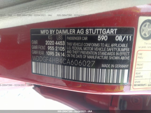 Photo 8 VIN: WDDGF4HB4CA606027 - MERCEDES-BENZ C-CLASS 