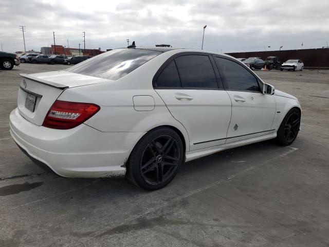 Photo 2 VIN: WDDGF4HB4CA612278 - MERCEDES-BENZ C-CLASS 