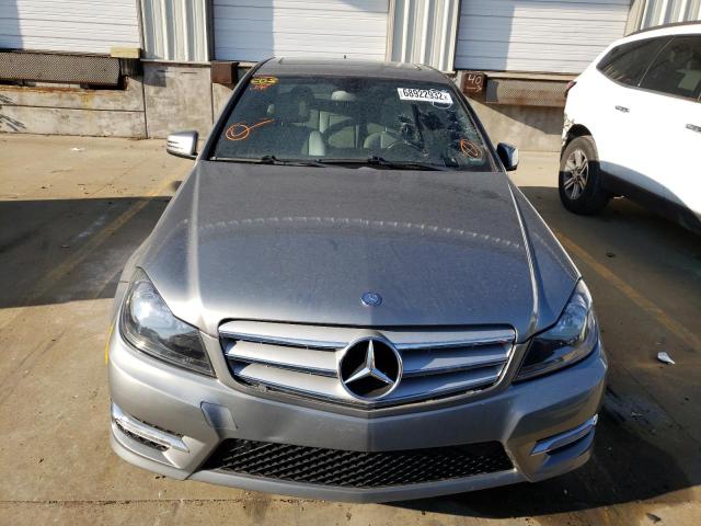 Photo 4 VIN: WDDGF4HB4CA620509 - MERCEDES-BENZ C 250 