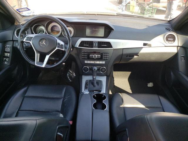 Photo 7 VIN: WDDGF4HB4CA645474 - MERCEDES-BENZ C-CLASS 