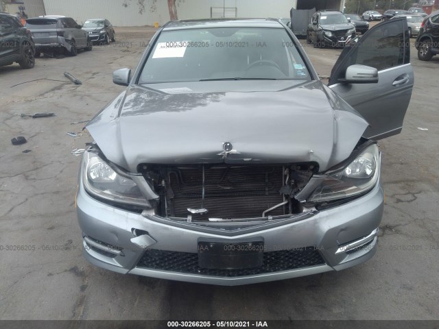 Photo 5 VIN: WDDGF4HB4CR219527 - MERCEDES-BENZ C-CLASS 