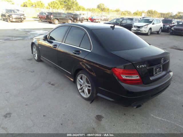 Photo 2 VIN: WDDGF4HB4CR231158 - MERCEDES-BENZ C-CLASS 