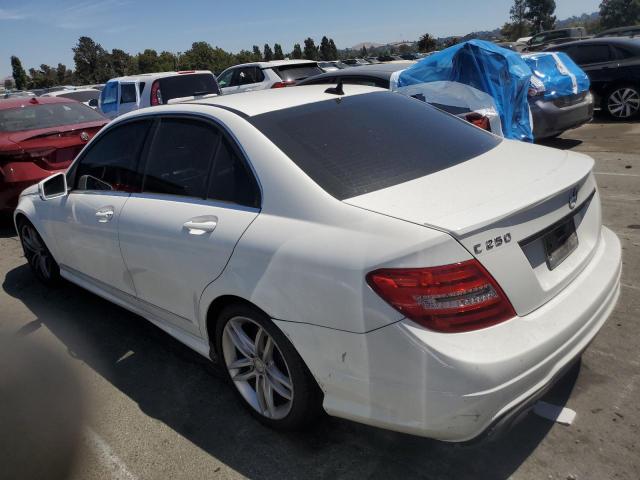 Photo 1 VIN: WDDGF4HB4DA757077 - MERCEDES-BENZ C 250 