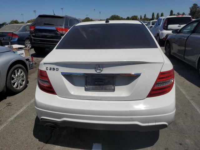 Photo 5 VIN: WDDGF4HB4DA757077 - MERCEDES-BENZ C 250 