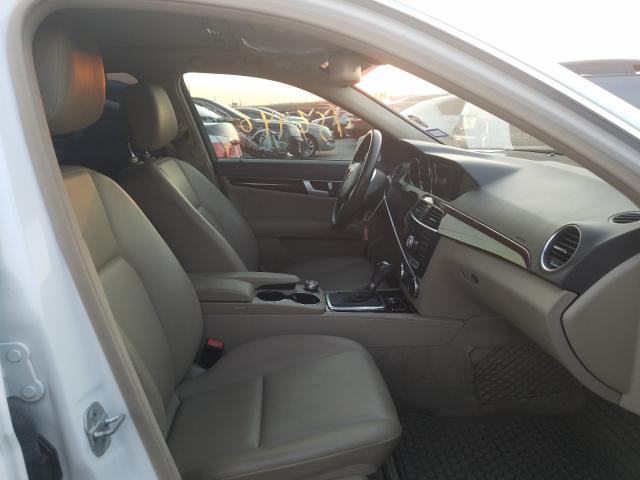 Photo 4 VIN: WDDGF4HB4DA770234 - MERCEDES-BENZ C 250 