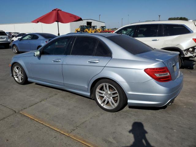 Photo 1 VIN: WDDGF4HB4DA770735 - MERCEDES-BENZ C 250 